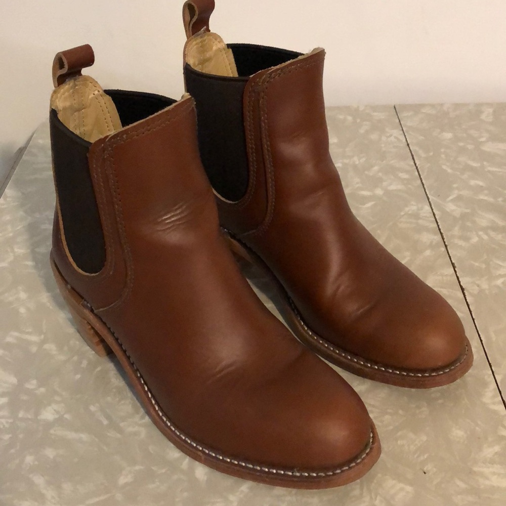 Redwing Heritage Harriet Chelsea Boots